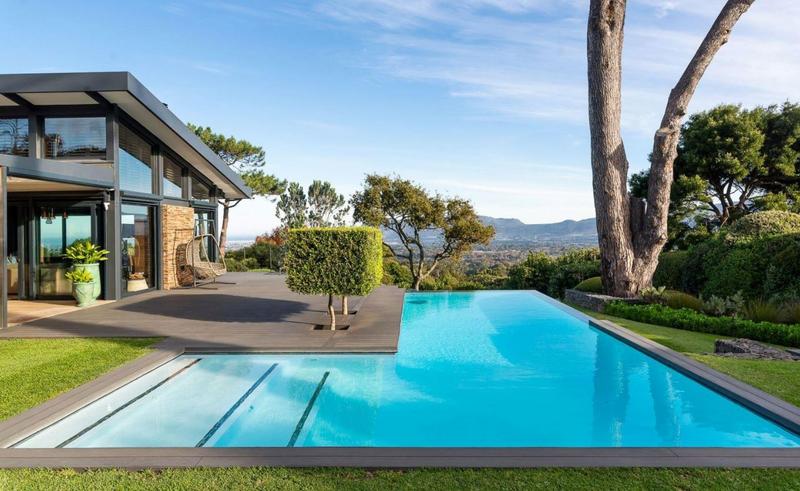 5 Bedroom Property for Sale in Bishopscourt Western Cape